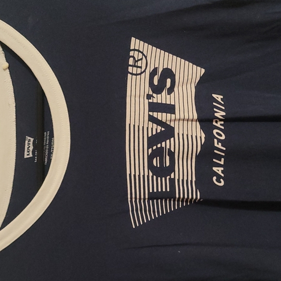 LEVI'S T-SHIRT - Picture 2 of 4